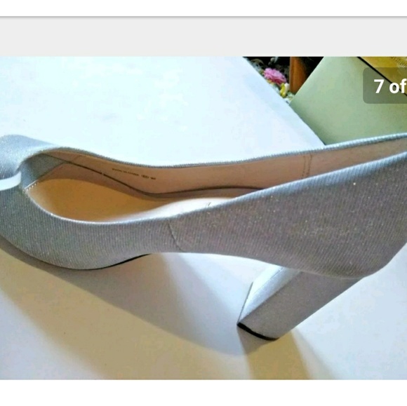 SOLD Nina "Farlyn" Dress Pumps Silver Metallic 9.5 - Picture 6 of 8